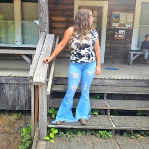 Destructed Fringe Bottom Flare Jeans